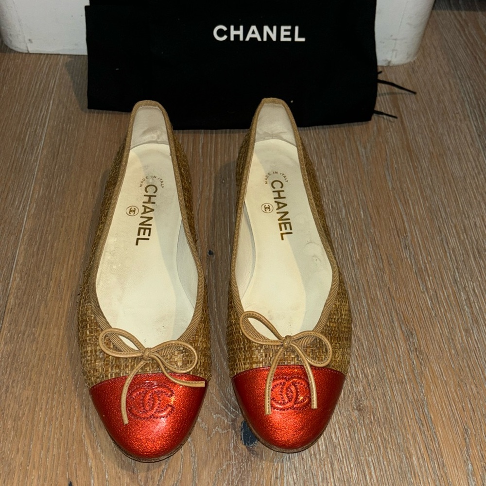 Chanel Raffia Cap Toe Ballet Flats